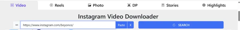 Screenshot showing steps to use InDown downloader: paste the link to the Instagram account into the input box